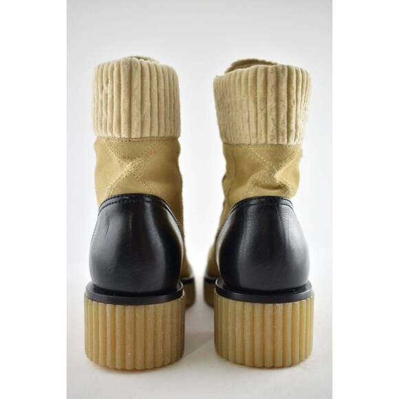 Chanel 20B Beige Black Quilted CC Platform Combat Lace Up Ankle Short Boot 35 - Picture 9 of 10
